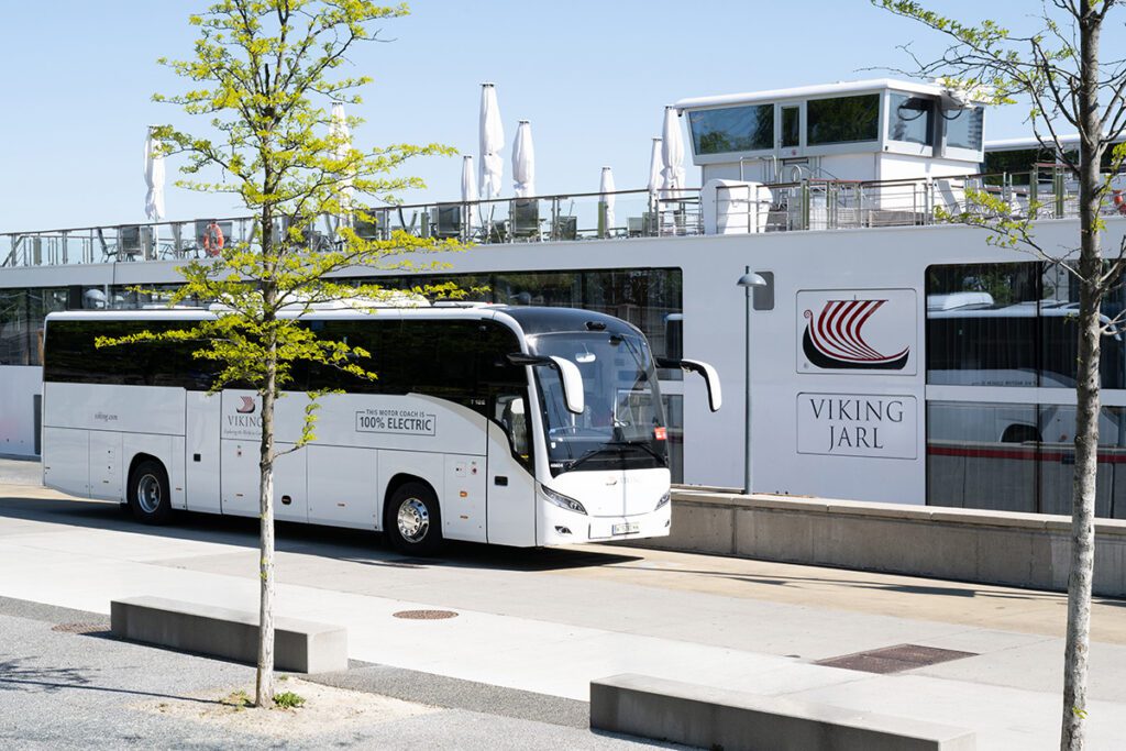 Viking introduces an electric motor coach for guest transportation in Vienna