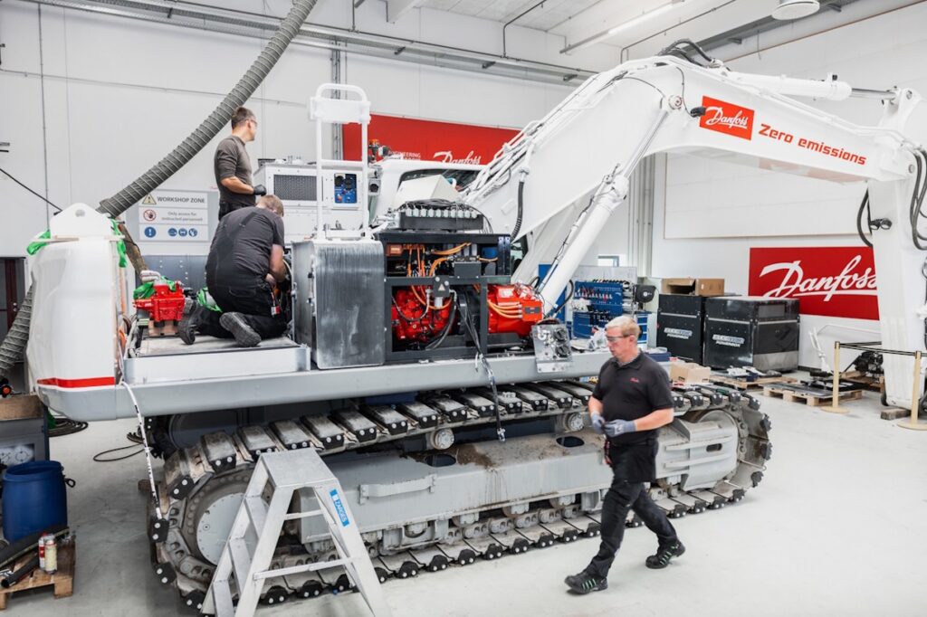 Danfoss’s Dextreme Max system reduces electric excavator power consumption